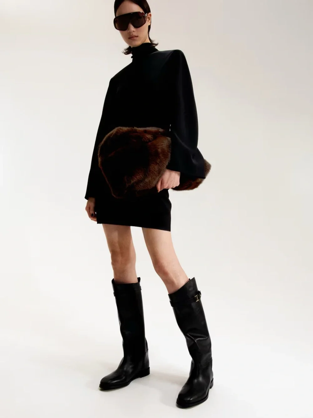 Nwt H&M Women's KNEE-HIGH Genuine LEATHER BOOTS size 6 (37)
